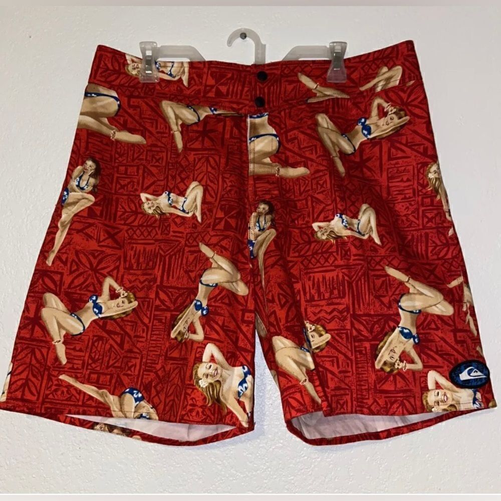 Vintage Quiksilver 100% Cotton Pin Up Girl Model Surf Board Shorts 34 - Picture 1 of 8
